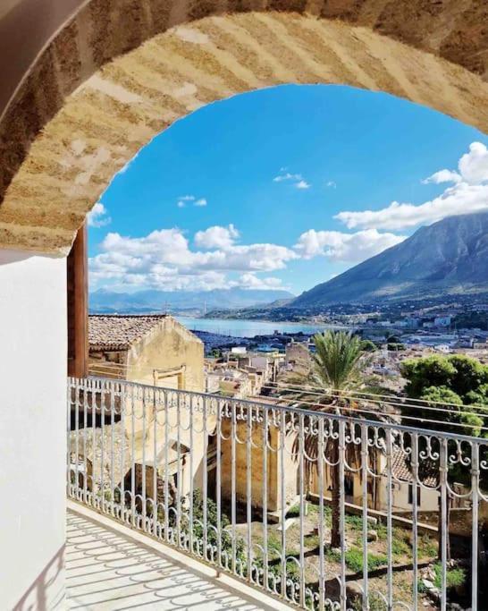 Casa Al Plumbago Villa Termini Imerese Kültér fotó