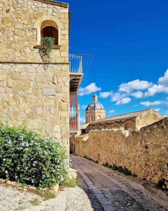 Casa Al Plumbago Villa Termini Imerese Kültér fotó